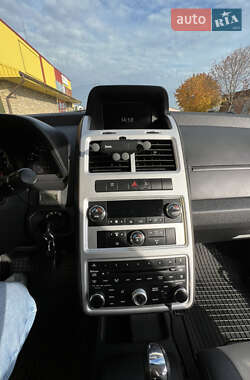 Позашляховик / Кросовер Dodge Journey 2008 в 