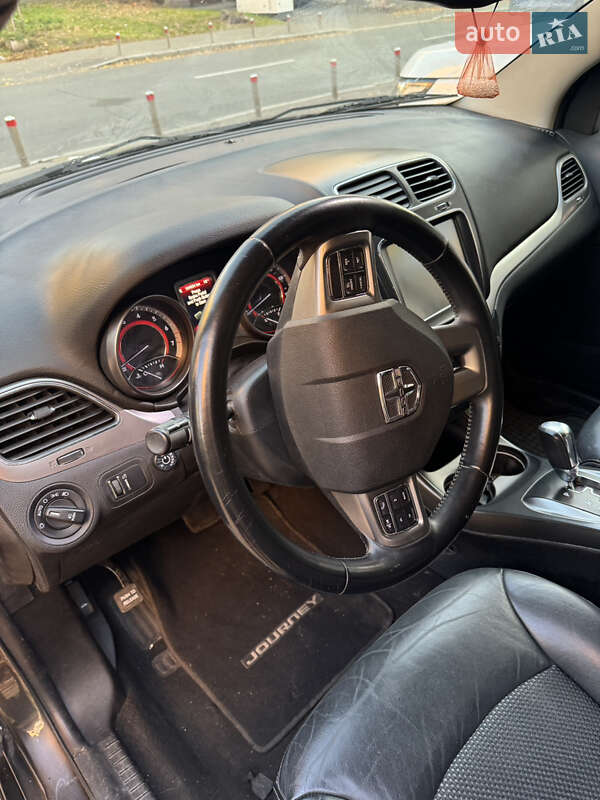 Внедорожник / Кроссовер Dodge Journey 2016 в Киеве