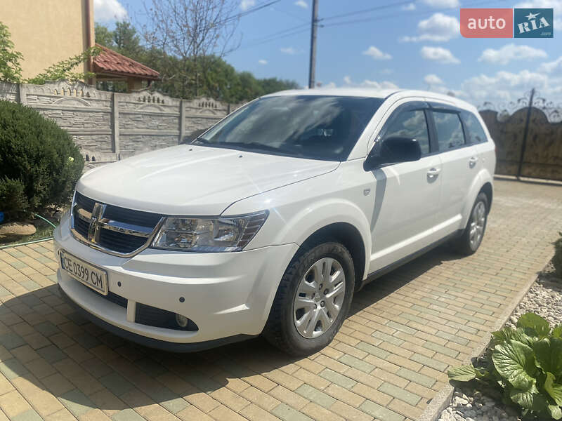 Позашляховик / Кросовер Dodge Journey 2015 в Чернівцях