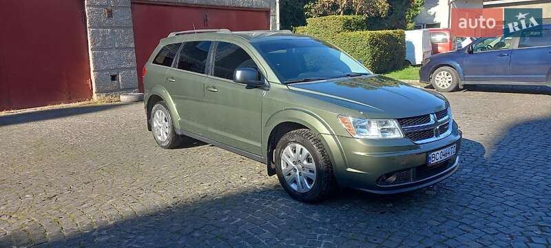 Внедорожник / Кроссовер Dodge Journey 2016 в Львове