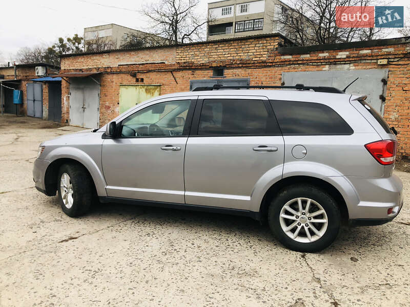 Позашляховик / Кросовер Dodge Journey 2015 в Сокалі