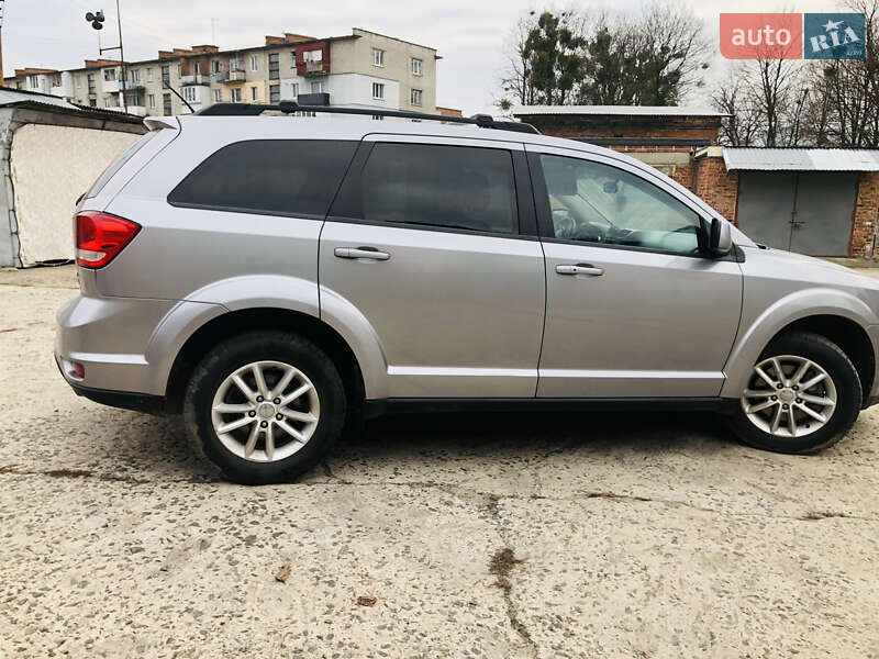 Позашляховик / Кросовер Dodge Journey 2015 в Сокалі