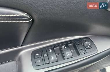Внедорожник / Кроссовер Dodge Journey 2015 в 