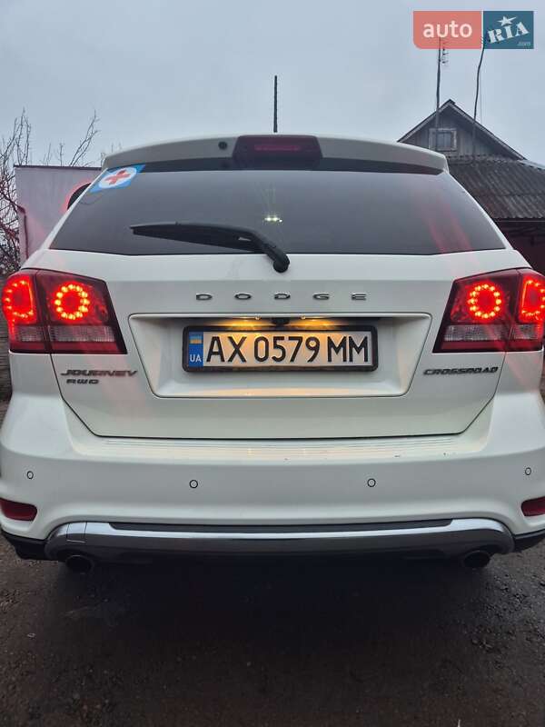 Внедорожник / Кроссовер Dodge Journey 2017 в Чугуеве
