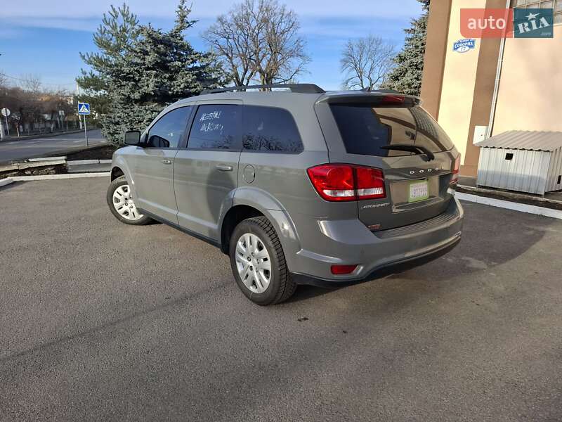 Внедорожник / Кроссовер Dodge Journey 2019 в Ладыжине