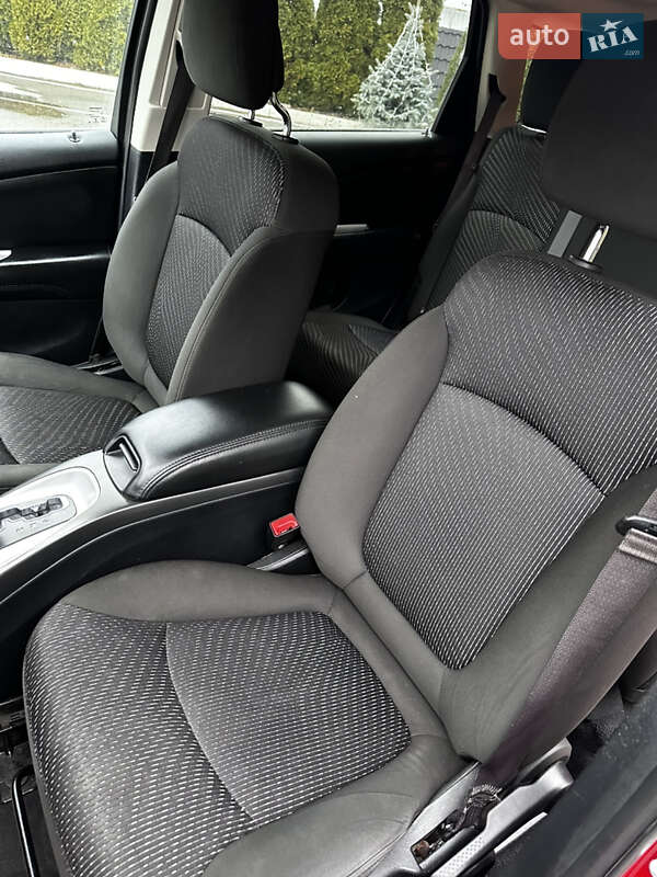 Позашляховик / Кросовер Dodge Journey 2019 в Києві