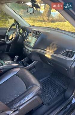 Позашляховик / Кросовер Dodge Journey 2018 в 