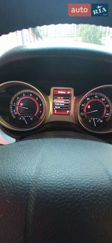 Позашляховик / Кросовер Dodge Journey 2014 в Полтаві