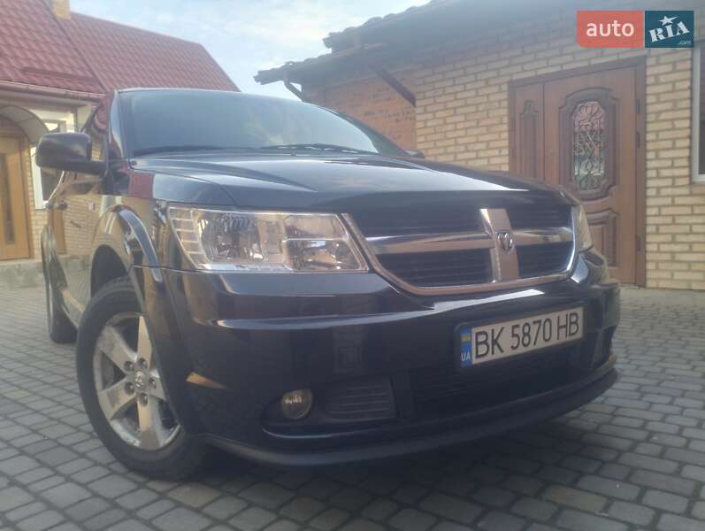 Внедорожник / Кроссовер Dodge Journey 2009 в 
