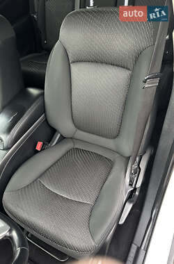 Позашляховик / Кросовер Dodge Journey 2011 в 