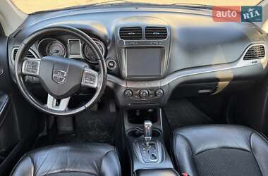 Позашляховик / Кросовер Dodge Journey 2019 в 