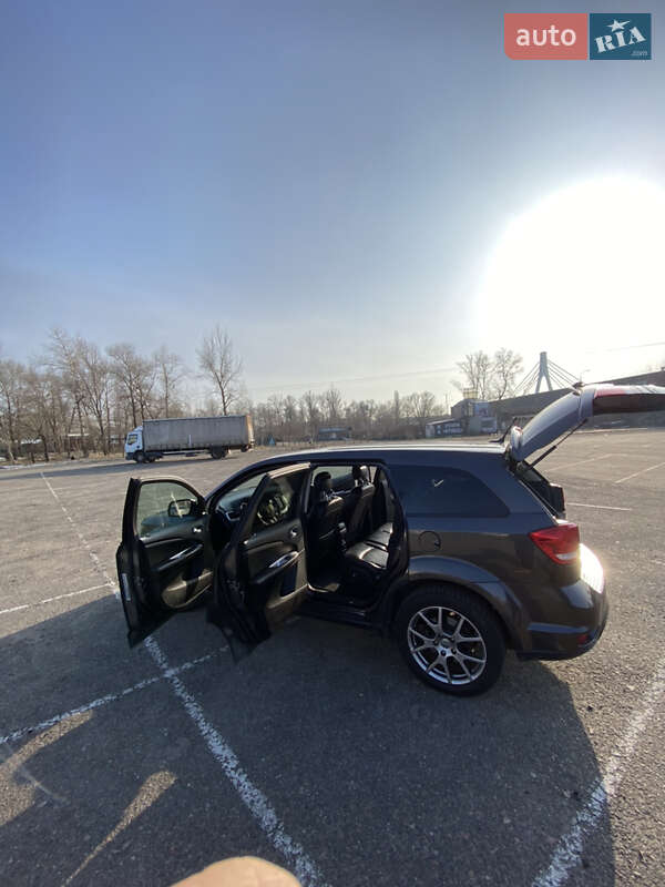 Внедорожник / Кроссовер Dodge Journey 2017 в Киеве