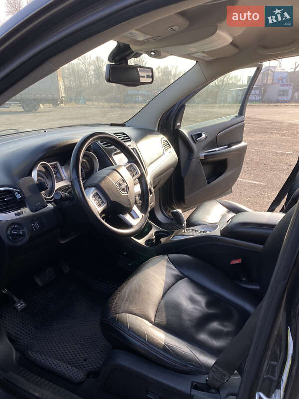 Внедорожник / Кроссовер Dodge Journey 2017 в Киеве