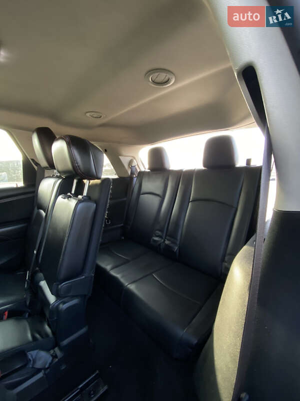 Внедорожник / Кроссовер Dodge Journey 2017 в Киеве