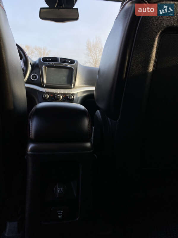 Внедорожник / Кроссовер Dodge Journey 2017 в Киеве