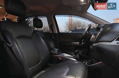 Внедорожник / Кроссовер Dodge Journey 2019 в 