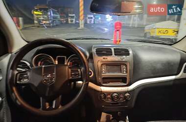Внедорожник / Кроссовер Dodge Journey 2014 в 