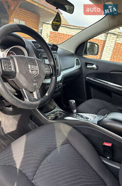Внедорожник / Кроссовер Dodge Journey 2015 в 