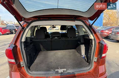 Внедорожник / Кроссовер Dodge Journey 2014 в 