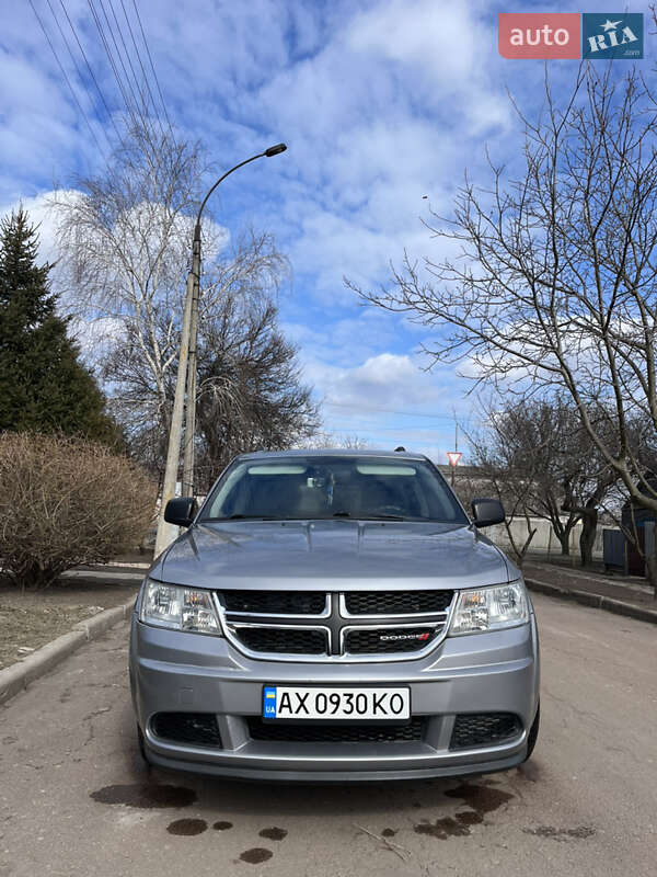 Внедорожник / Кроссовер Dodge Journey 2016 в Лозовой фото 2 Внедорожник / Кроссовер Dodge Journey 2016 в Лозовой