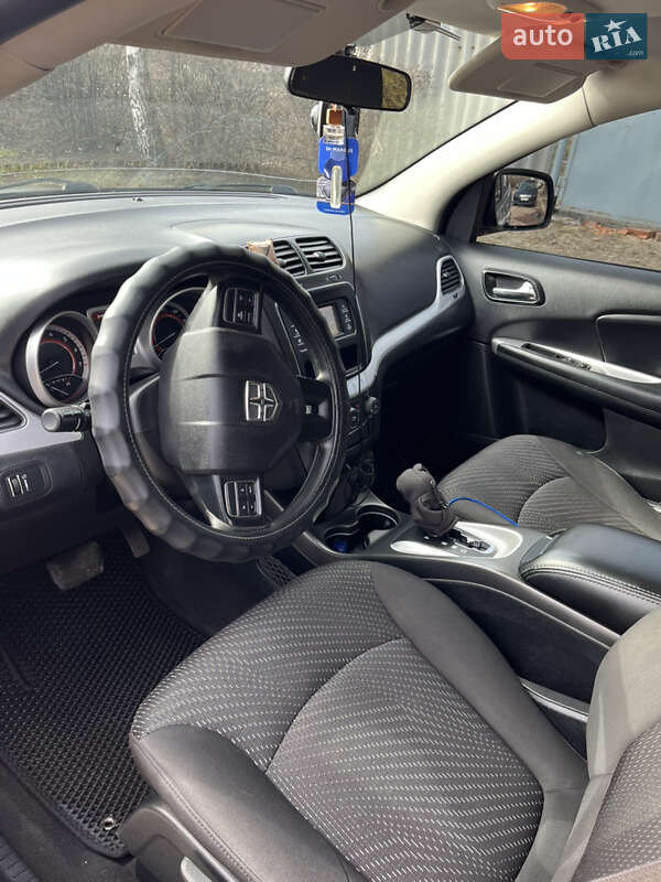 Внедорожник / Кроссовер Dodge Journey 2016 в Лозовой фото 11 Внедорожник / Кроссовер Dodge Journey 2016 в Лозовой