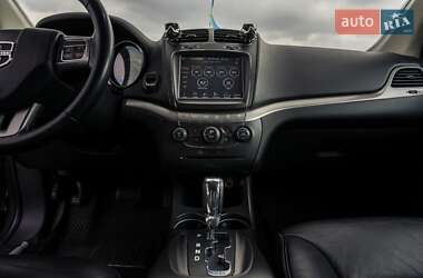 Внедорожник / Кроссовер Dodge Journey 2018 в 