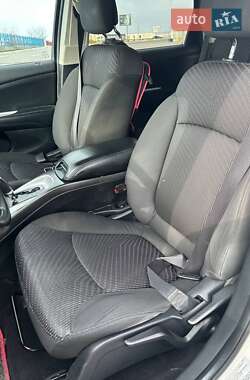 Позашляховик / Кросовер Dodge Journey 2015 в 
