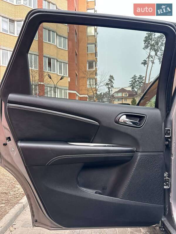 Внедорожник / Кроссовер Dodge Journey 2020 в Ирпене