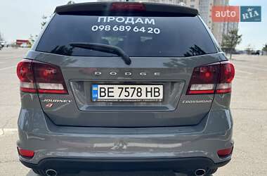 Позашляховик / Кросовер Dodge Journey 2019 в 