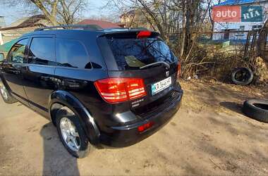 Позашляховик / Кросовер Dodge Journey 2008 в 