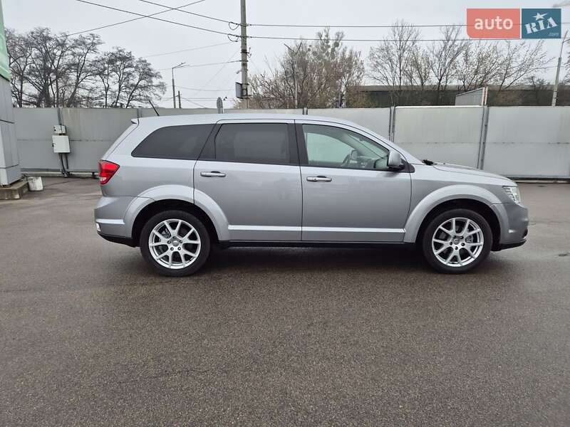 Внедорожник / Кроссовер Dodge Journey 2015 в Киеве