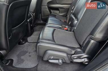 Позашляховик / Кросовер Dodge Journey 2017 в 