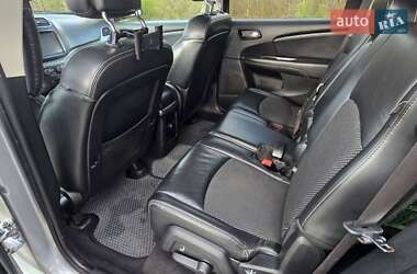 Позашляховик / Кросовер Dodge Journey 2017 в 