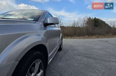 Позашляховик / Кросовер Dodge Journey 2017 в 