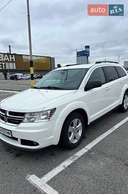 Позашляховик / Кросовер Dodge Journey 2020 в 