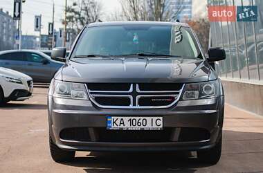 Позашляховик / Кросовер Dodge Journey 2013 в 