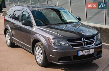 Позашляховик / Кросовер Dodge Journey 2013 в 