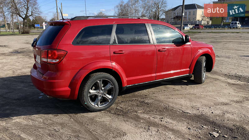 Позашляховик / Кросовер Dodge Journey 2018 в 