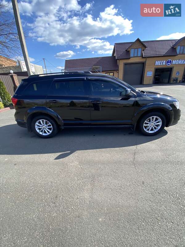 Внедорожник / Кроссовер Dodge Journey 2014 в Благовещенском