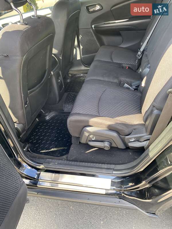 Внедорожник / Кроссовер Dodge Journey 2014 в Благовещенском
