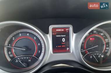 Внедорожник / Кроссовер Dodge Journey 2011 в 