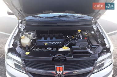 Внедорожник / Кроссовер Dodge Journey 2011 в 