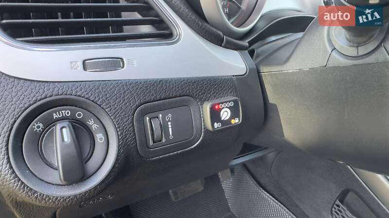 Позашляховик / Кросовер Dodge Journey 2020 в Києві
