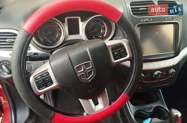 Внедорожник / Кроссовер Dodge Journey 2014 в 