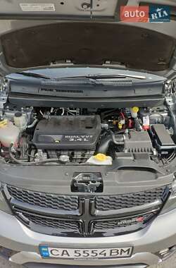 Внедорожник / Кроссовер Dodge Journey 2020 в 