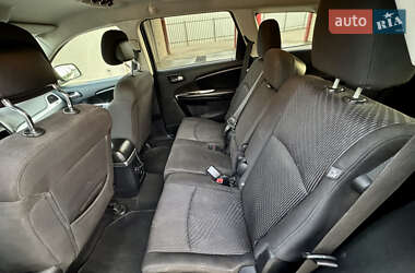Внедорожник / Кроссовер Dodge Journey 2013 в 