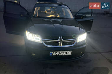 Позашляховик / Кросовер Dodge Journey 2015 в 