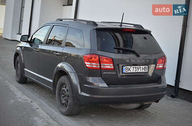 Позашляховик / Кросовер Dodge Journey 2018 в 