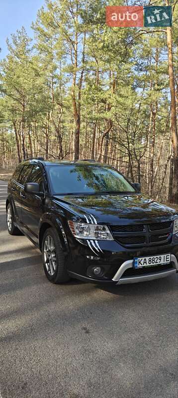 Позашляховик / Кросовер Dodge Journey 2019 в 