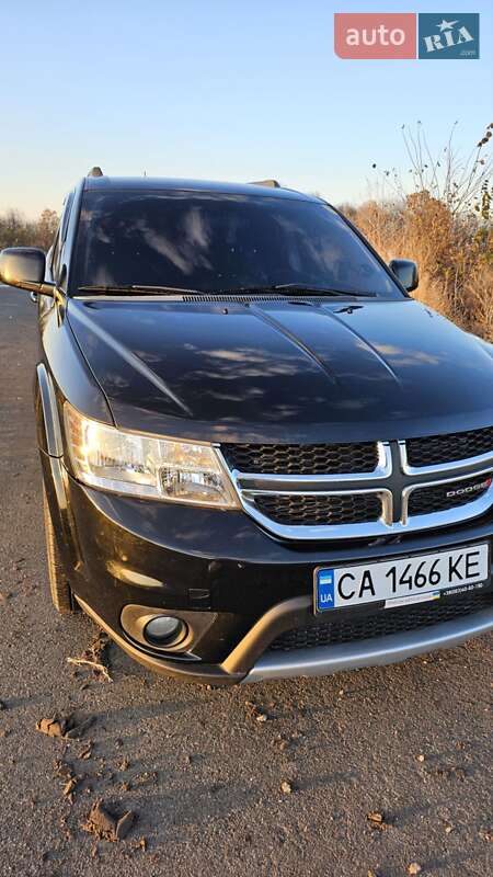 Позашляховик / Кросовер Dodge Journey 2015 в Жашківу